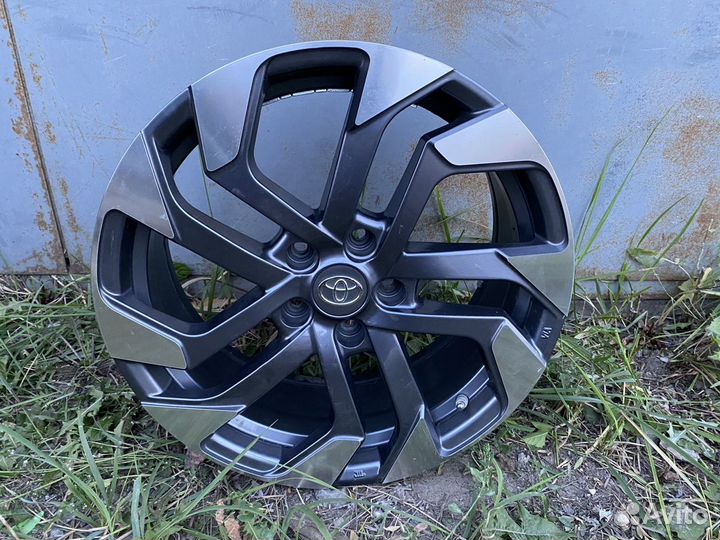 Литые диски на toyota camry