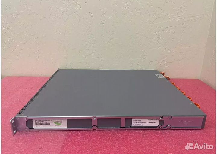 Коммутатор juniper QFX5100-48S-AFO/AFI