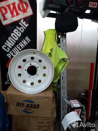 Диск усиленный УАЗ стальной белый 5x139,7 8xR16