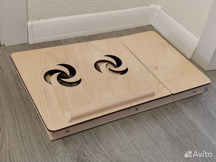 Подставка для ноутбука