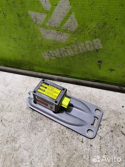 Датчик AIR BAG Тойота Хайлендер