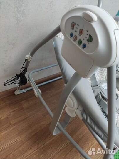 Детские электронные качели nuovita