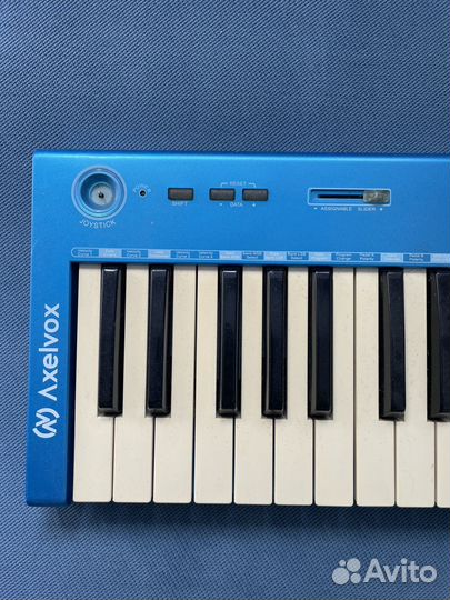 Axelvox key49j