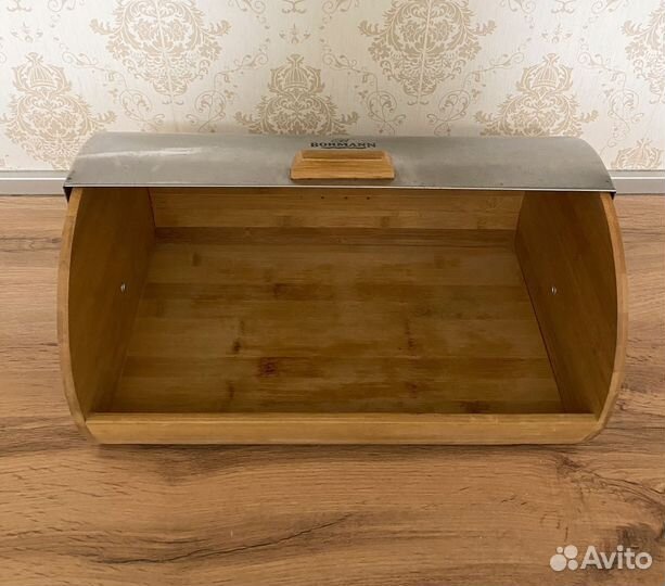 Хлебница деревянная