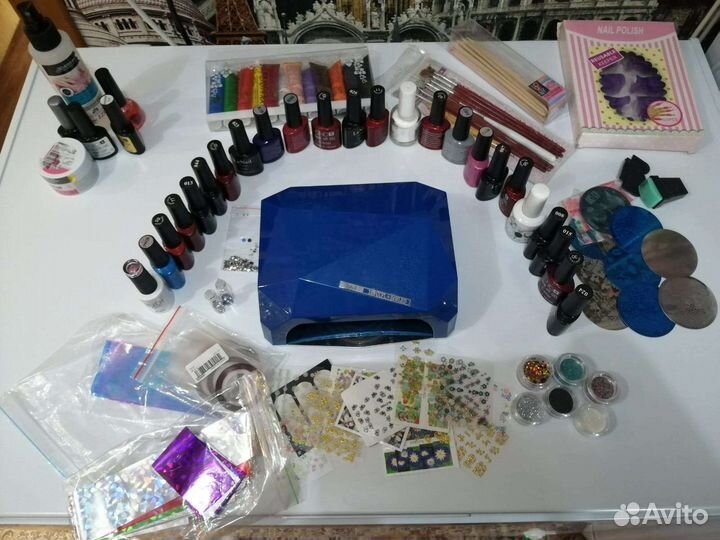 Стартовый набор для маникюра и гель лаки