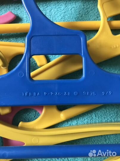 Плечики детские