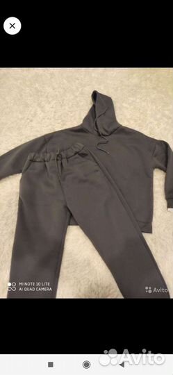 Флисовый костюм новый 46-50 р