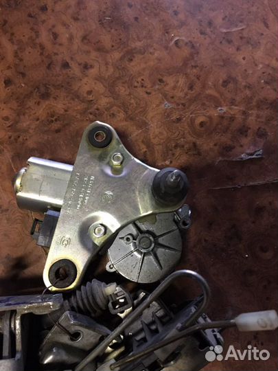 Замок багажника Chevrolet нива 2123