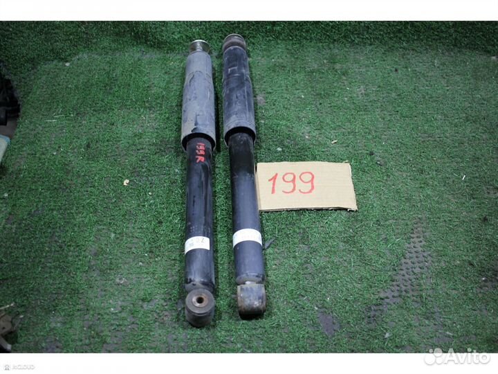 Амортизатор на honda freed GB7 LEB