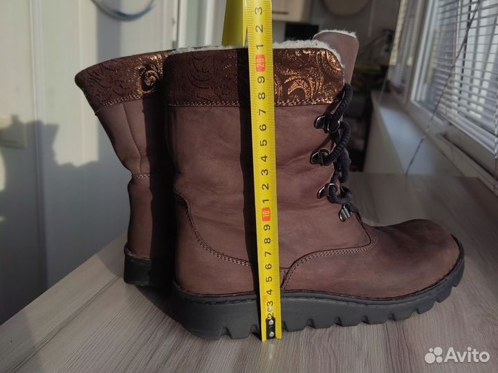 Ботинки женские зимние 38 размера