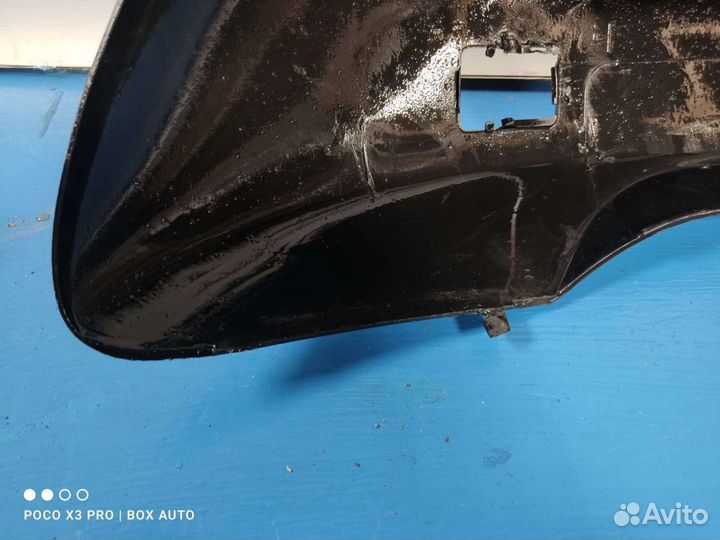 Накладка переднего бампера Пежо 308 с дефектом