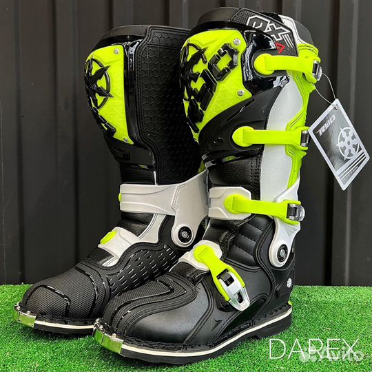 Мотоботы в наличии