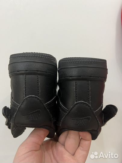 Кроссовки nike