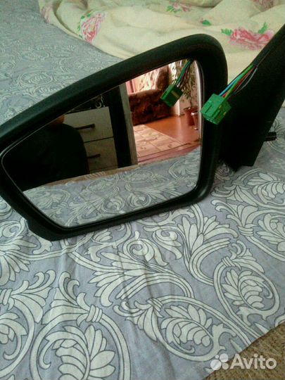 Зеркала на гранту 2шт