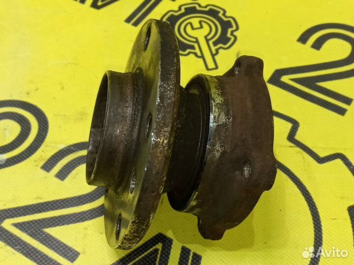 Ступица задняя правая Bmw X5 E53 N62B44 2004