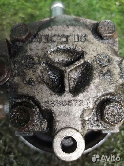 Насос компрессор гур Mitsubishi Outlander XL