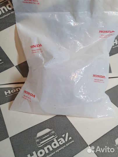 Рассеиватель подсветки номерного знака Honda CR-V3