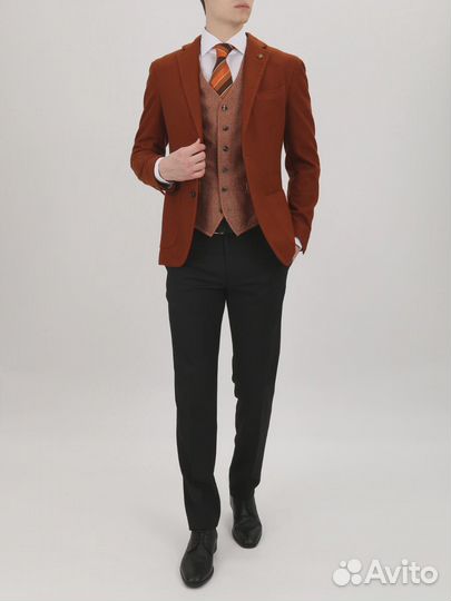 Шерстяной жилет Lardini