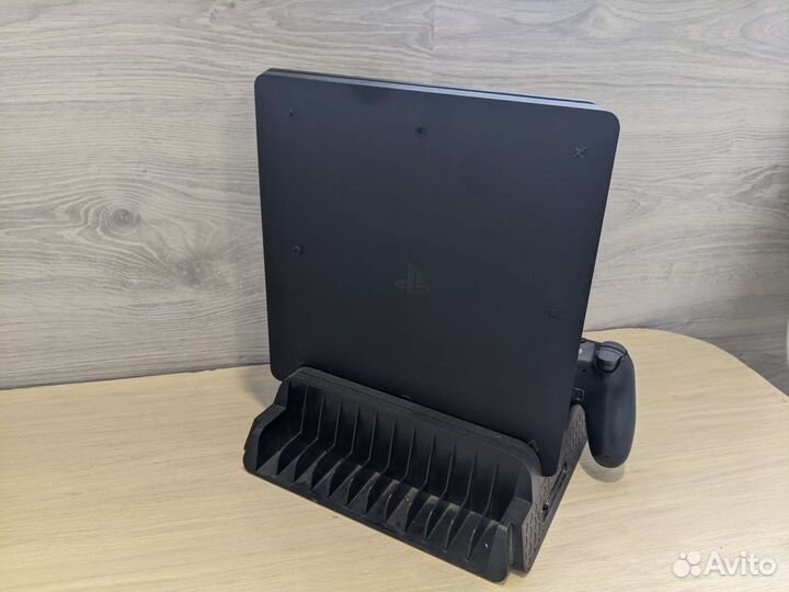 Sony PS4 slim 500gb + док станция + 2 игры