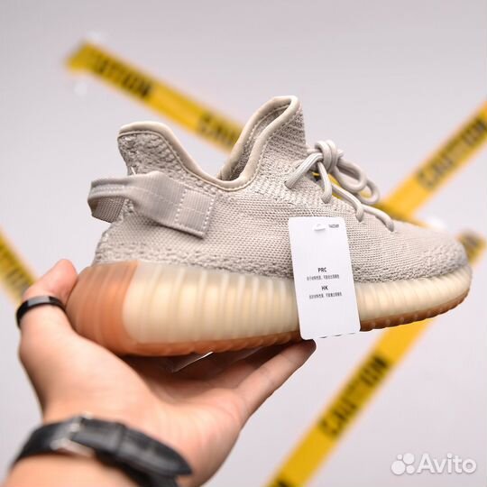 Кроссовки Adidas Yeezy Boost 350 v2 Sesame