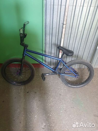 Трюковой велосипед bmx