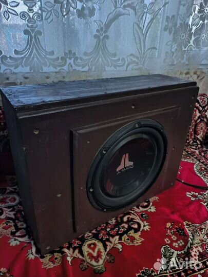 Сабвуфер JL Audio 12W1v3-4