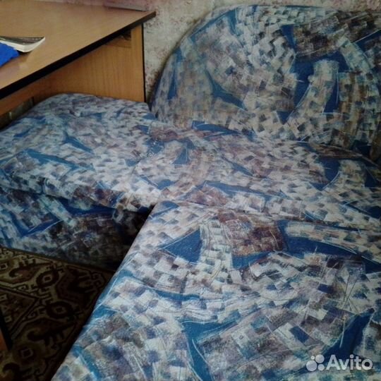 Угловой диван бу