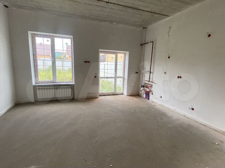 Таунхаус 110 м² на участке 4 сот.