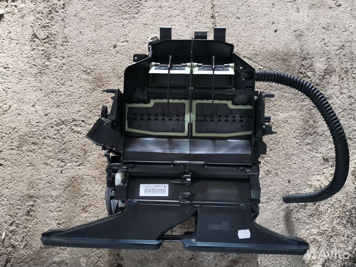 Корпус воздушного фильтра Шкода Октавия А7 (2013-2