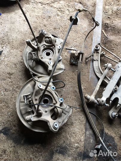 Цапфа кулак w204 задний