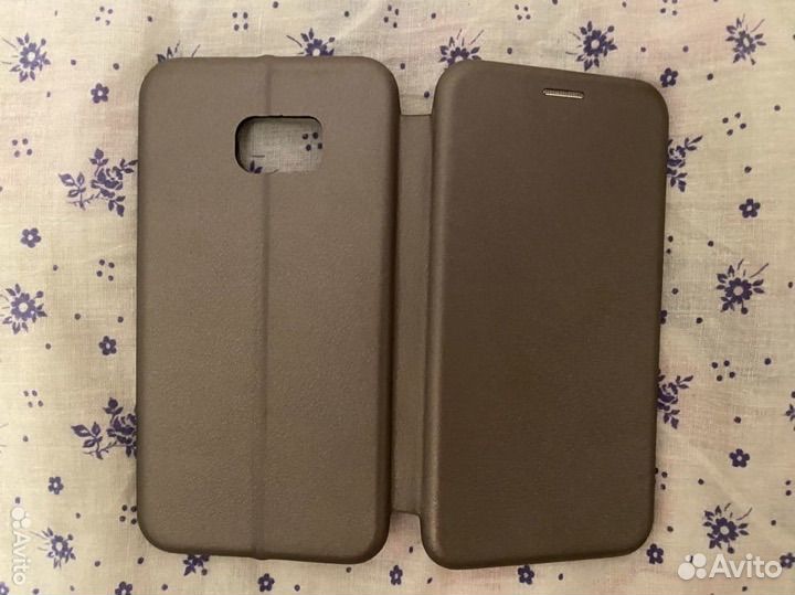 Чехлы на телефон