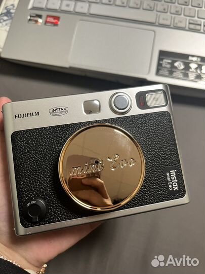 Fujifilm instax mini EVO