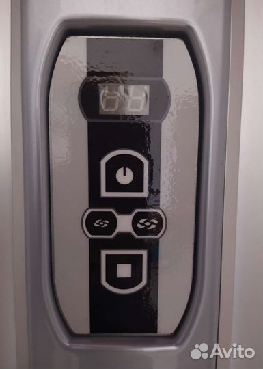 Наклейка (стикер) на дисплей солярия Luxura V5