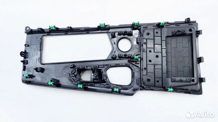 Б/У Накладка центральной консоли Состояние