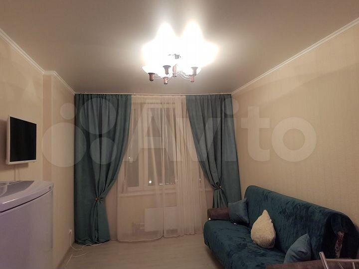 2-к. квартира, 52 м², 3/23 эт.