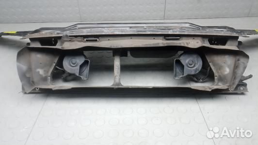 Передняя панель крепления облицовки (телевизор) volvo XC70 1 (KNK22G201)