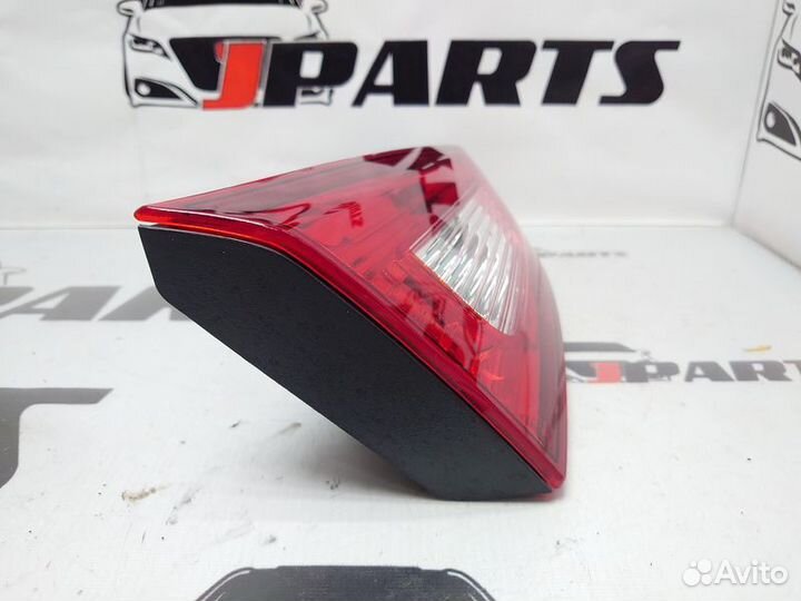 Фонарь задний внутренний Mitsubishi ASX I (2010—20