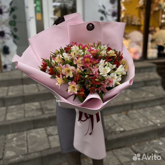 Букет-Гигант из Альстромерия