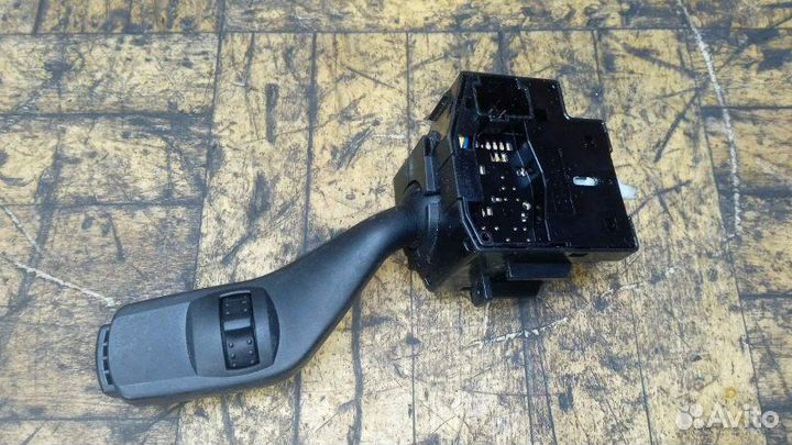 Переключатель поворотов подрулевой Ford Focus 2