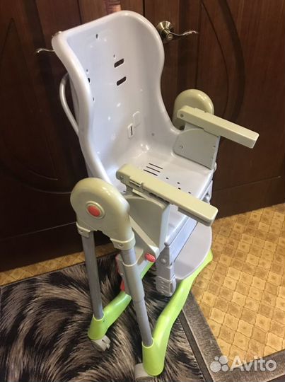 Стул для кормления