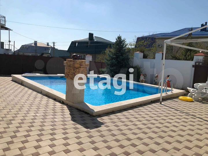 Дом 136 м² на участке 8,8 сот.