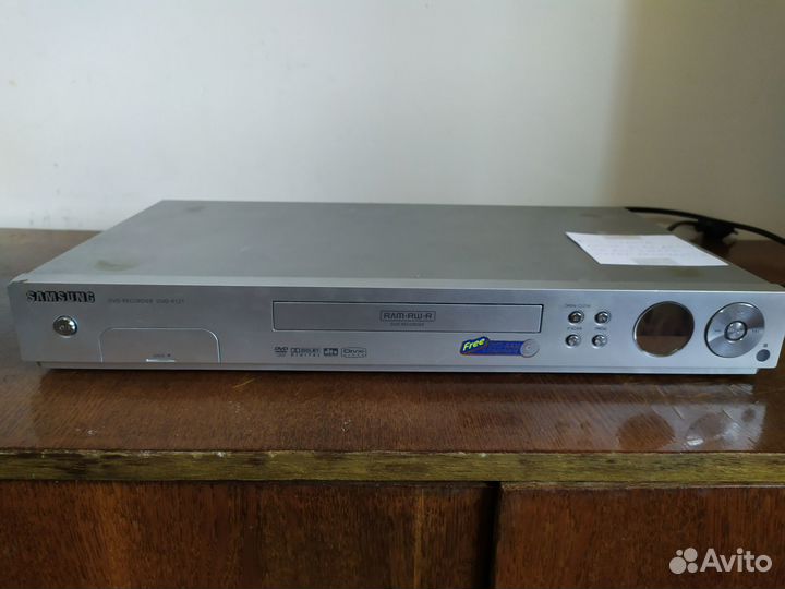 Samsung DVD R121(XEV) рекодер/плеер