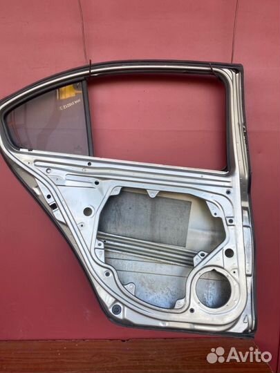 Дверь задняя левая Skoda Octavia A5 BSE 2006