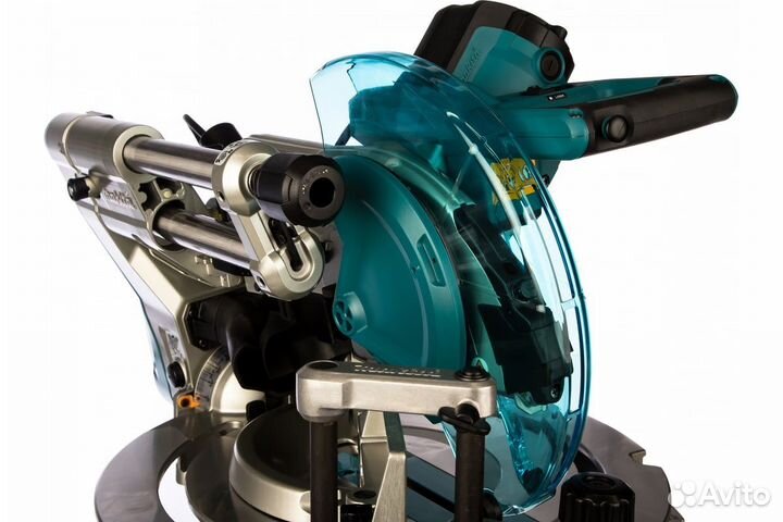 Сетевая торцовочная пила Makita LS1019