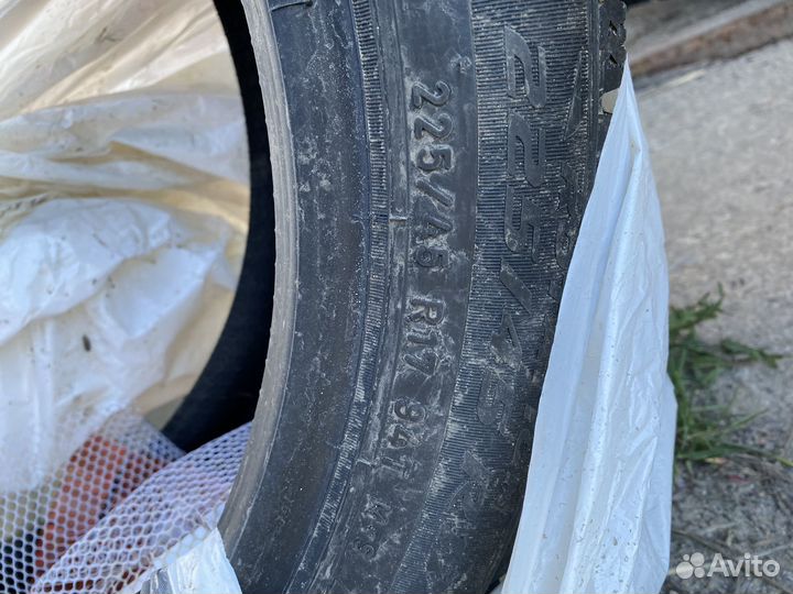 Pirelli Ice Zero 225/45 R17 94T