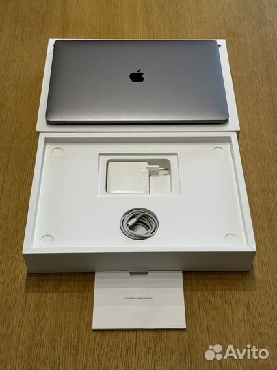 Apple Macbook pro 16 2019 i7 512gb 