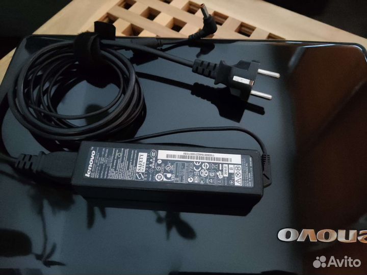 Ноутбук lenovo Ideapad Z560