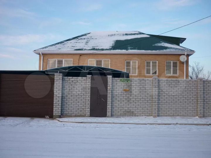 Дом 200 м² на участке 11,3 сот.