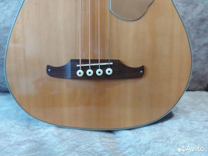 Бас акустический fender kingman