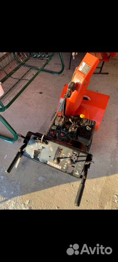 Снегоуборщик ariens 1027LE